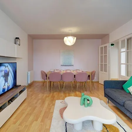 شقة Grand Hyper Centre,4 Chambres, Parking