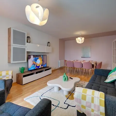 Grand Hyper Centre,4 Chambres, Parking * Tours