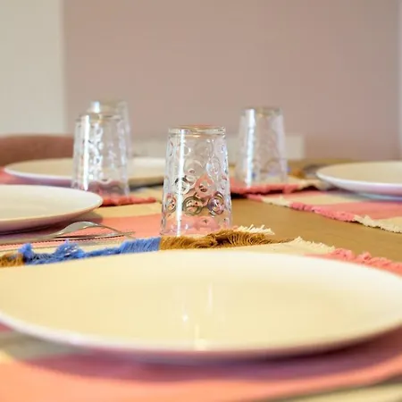 Appartement Grand Hyper Centre,4 Chambres, Parking Tours
