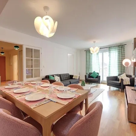 Grand Hyper Centre,4 Chambres, Parking Lägenhet