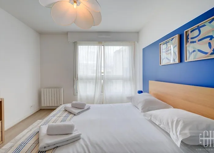 Grand Hyper Centre,4 Chambres, Parking *