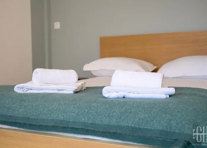 Grand Hyper Centre,4 Chambres, Parking * Tours