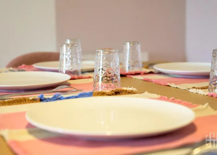 Apartament Grand Hyper Centre,4 Chambres, Parking Tours