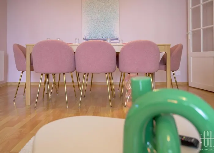 Apartament Grand Hyper Centre,4 Chambres, Parking